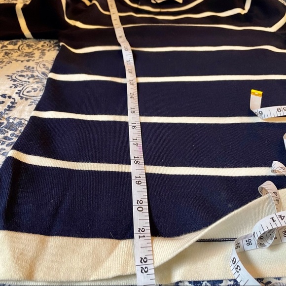 Women Zara Knit Navy blue and white Top size S in Very Good Condition - Picture 6 of 7
